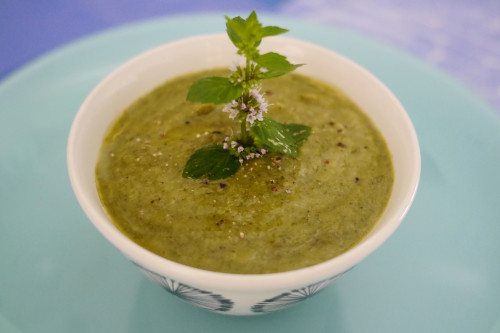 gaspacho aux fanes de carottes - votre dieteticienne - valerie coureau - morangis - chilly mazarin - athis mons - savigny sur orge - wissou - longjumeau - massy